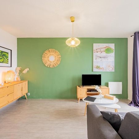 Appart'Hotel Versailles Saint Cyr L'Ecole - Gare Sncf A 100M Et Parking Prive Luaran gambar